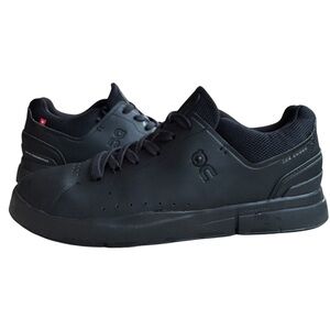 On Running On Roger Clubhouse Men's All-Black Sneakers